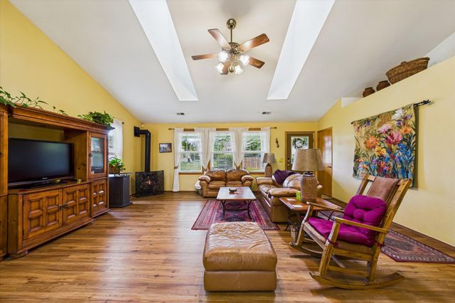 1503 Hidden Fox Lane, Mckinleyville, CA 95519