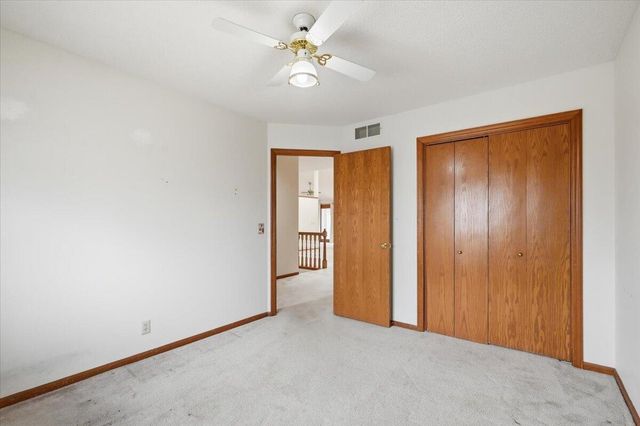 1004 ARBOR RIDGE Circle, Council Bluffs, IA 51503