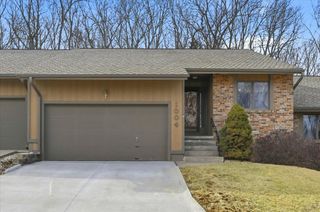 1004 ARBOR RIDGE Circle, Council Bluffs, IA 51503