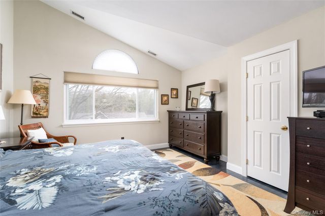 654 Birchwood Park Drive, Middle Island, NY 11953