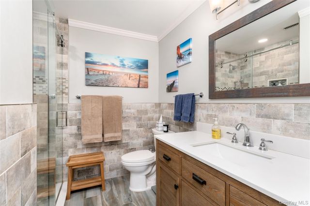 654 Birchwood Park Drive, Middle Island, NY 11953