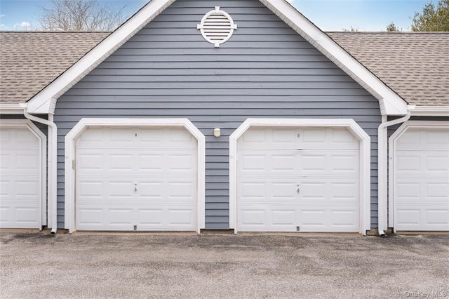 654 Birchwood Park Drive, Middle Island, NY 11953