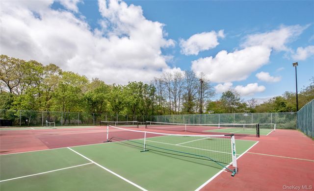 654 Birchwood Park Drive, Middle Island, NY 11953