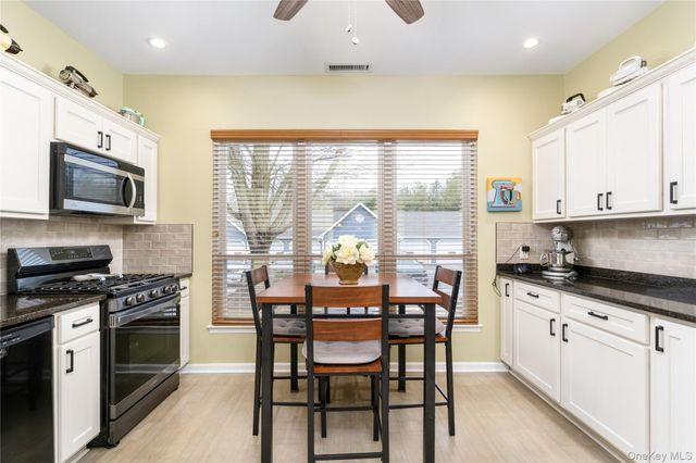 654 Birchwood Park Drive, Middle Island, NY 11953