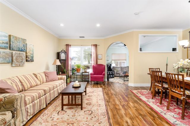 654 Birchwood Park Drive, Middle Island, NY 11953