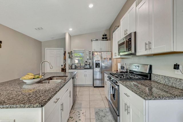 5104 DANDELION STREET, Apollo Beach, FL 33572