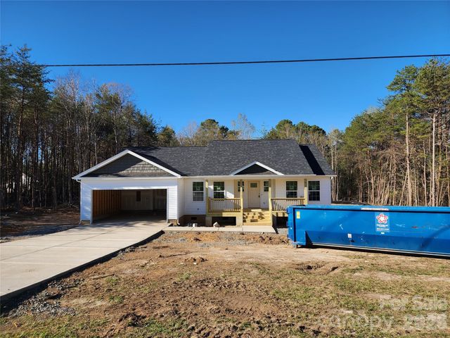 5405 Springs Road 3, Conover, NC 28613