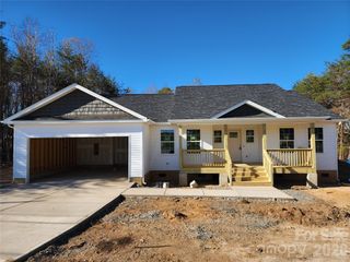 5405 Springs Road 3, Conover, NC 28613