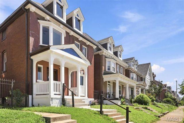 5115 Cabanne Avenue, St Louis, MO 63113