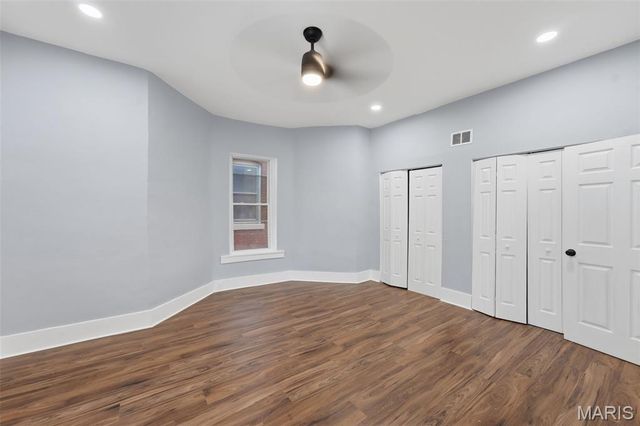 5115 Cabanne Avenue, St Louis, MO 63113