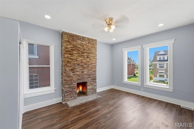 5115 Cabanne Avenue, St Louis, MO 63113