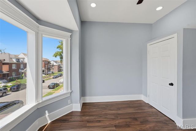5115 Cabanne Avenue, St Louis, MO 63113