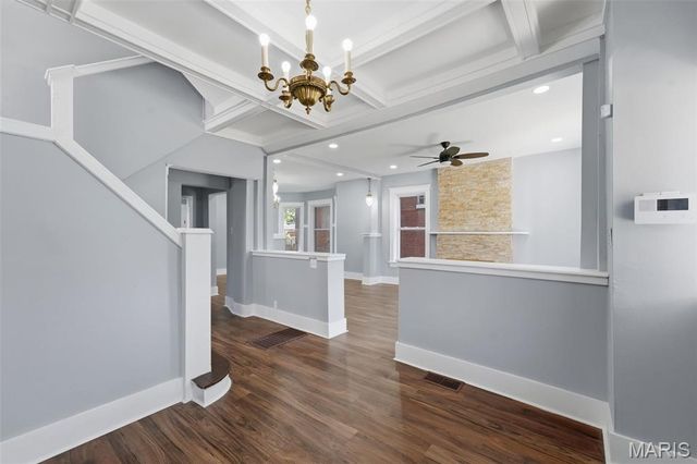 5115 Cabanne Avenue, St Louis, MO 63113