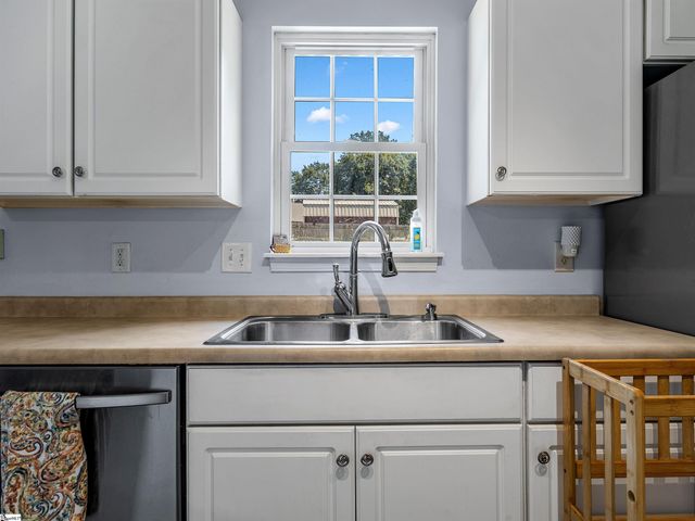145 Bufflehead Circle, Liberty, SC 29657