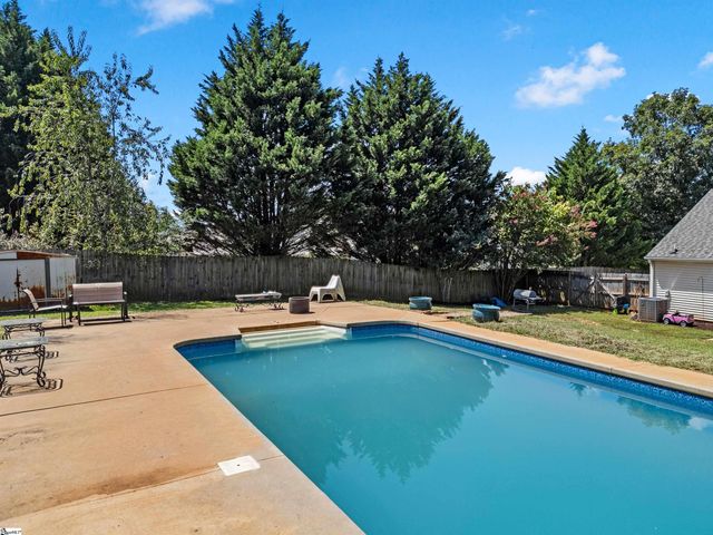 145 Bufflehead Circle, Liberty, SC 29657