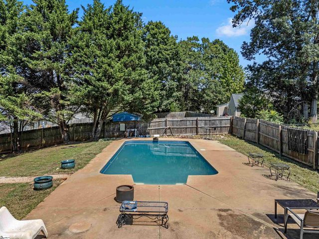 145 Bufflehead Circle, Liberty, SC 29657