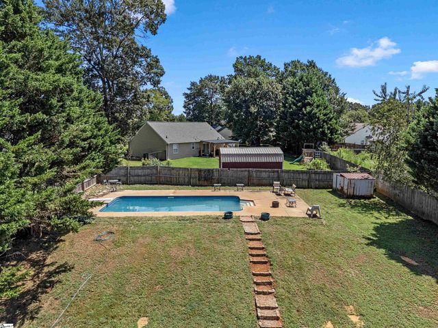 145 Bufflehead Circle, Liberty, SC 29657