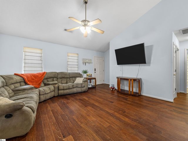 145 Bufflehead Circle, Liberty, SC 29657