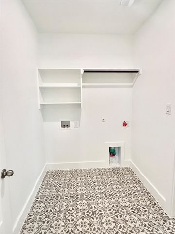 1356 Orange Blossom Court, Gainesville, TX 76240