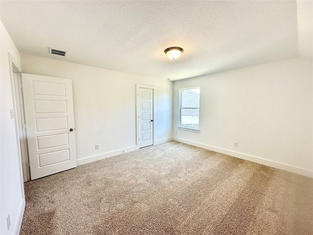 1356 Orange Blossom Court, Gainesville, TX 76240