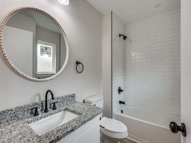 5916 Meredith Lane, Edgecliff Village, TX 76134