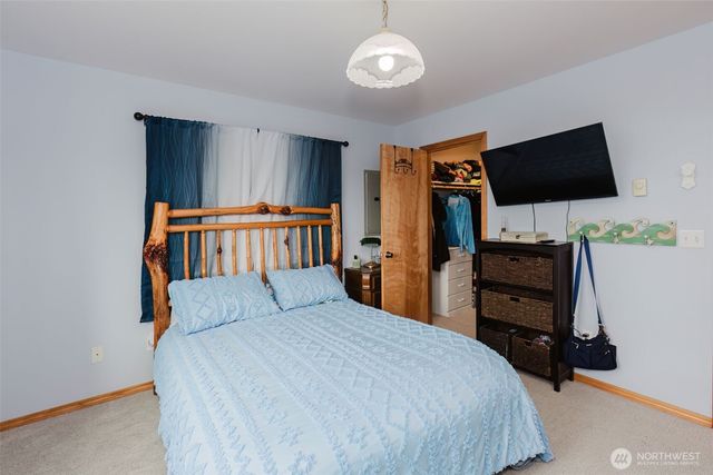 1272 Cutlass Court, Ocean Shores, WA 98569