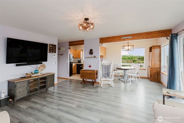 1272 Cutlass Court, Ocean Shores, WA 98569