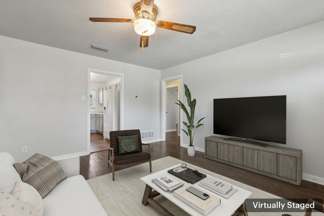 7107 Oak Park Drive, Richland Hills, TX 76118