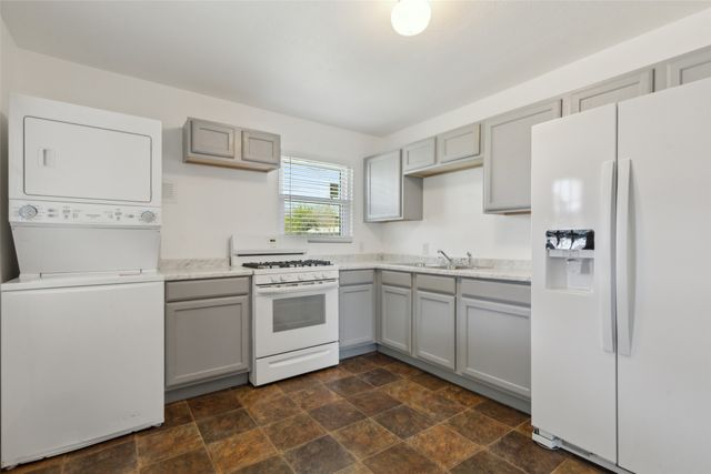 7107 Oak Park Drive, Richland Hills, TX 76118