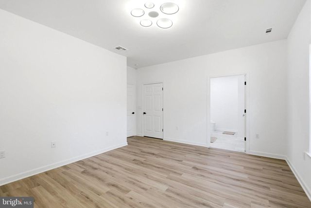 5010 ROSEMONT AVE, Alexandria, VA 22309
