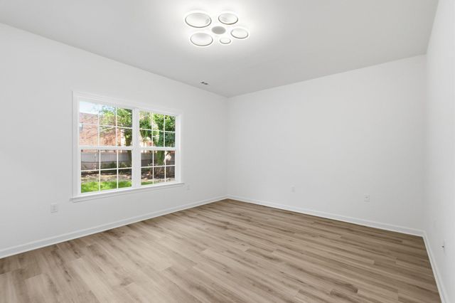 5010 ROSEMONT AVE, Alexandria, VA 22309