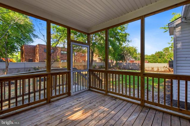 5010 ROSEMONT AVE, Alexandria, VA 22309