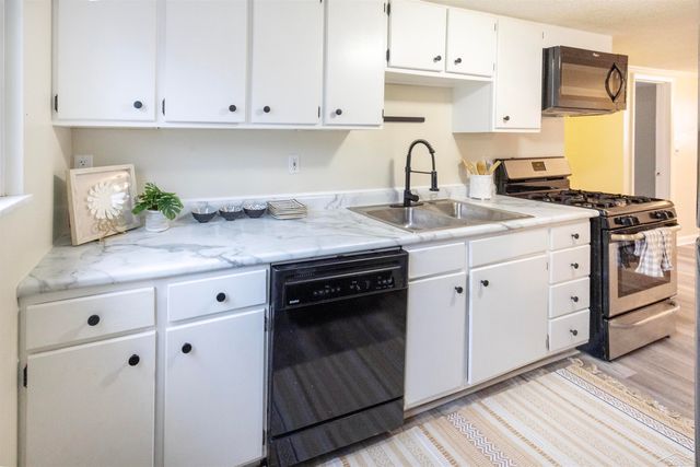 703 Main Street, Essexville, MI 48732