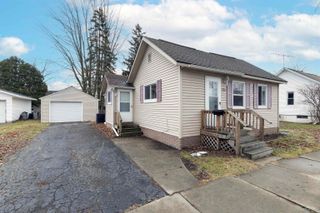 703 Main Street, Essexville, MI 48732