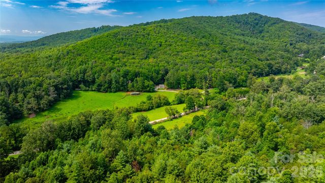99999 Bob Barnwell Road, Fletcher, NC 28732