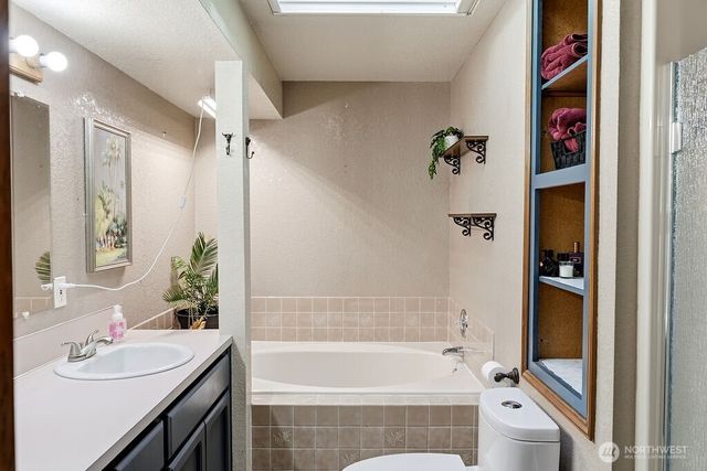 7455 Glacier Ridge Place SE, Port Orchard, WA 98367