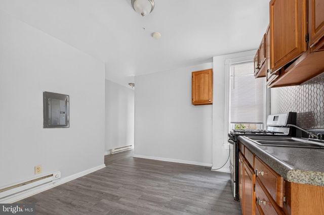 2721 W LEHIGH AVE, Philadelphia, PA 19132