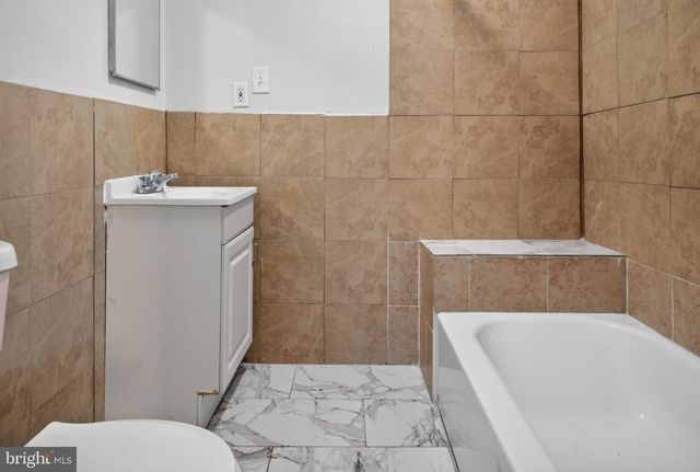 2721 W LEHIGH AVE, Philadelphia, PA 19132