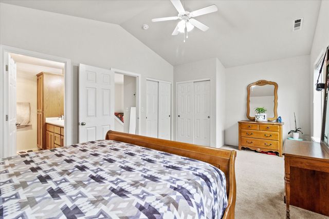 1297 Clearsprings Drive, Medford, OR 97501