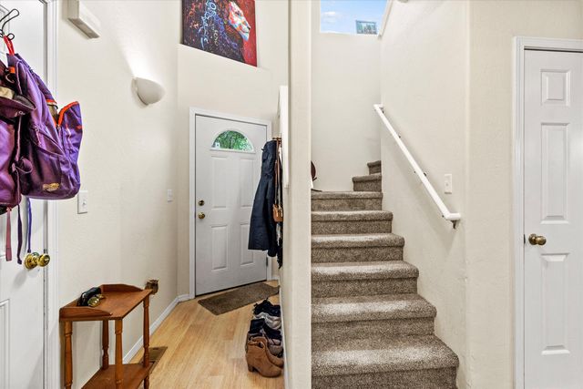 1297 Clearsprings Drive, Medford, OR 97501