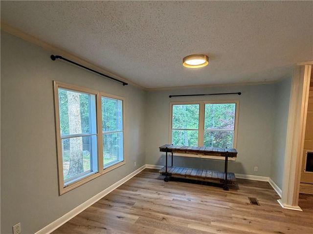 7911 Belton Bridge Road, Lula, GA 30554