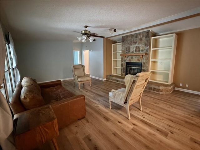 7911 Belton Bridge Road, Lula, GA 30554