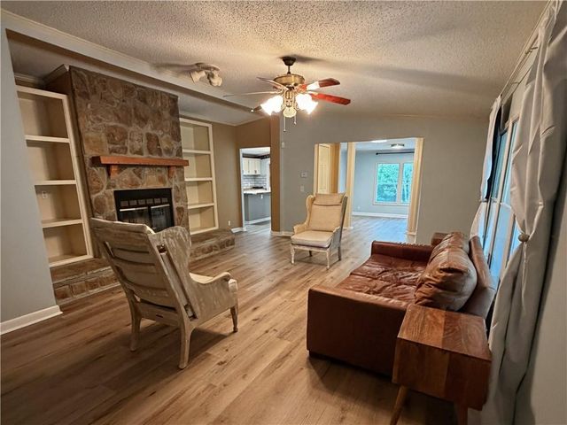 7911 Belton Bridge Road, Lula, GA 30554