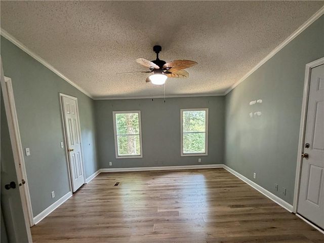 7911 Belton Bridge Road, Lula, GA 30554