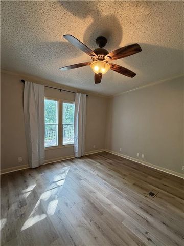 7911 Belton Bridge Road, Lula, GA 30554