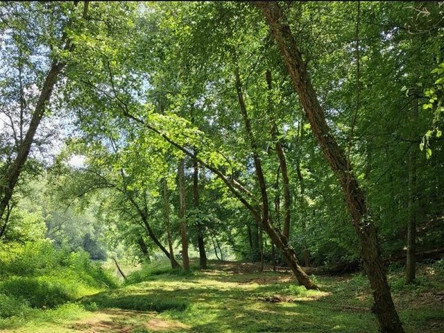 7911 Belton Bridge Road, Lula, GA 30554