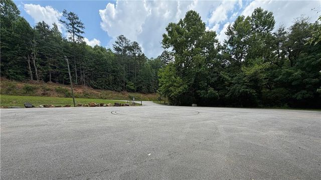 7911 Belton Bridge Road, Lula, GA 30554