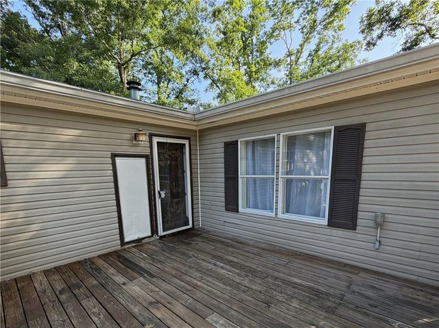 7911 Belton Bridge Road, Lula, GA 30554