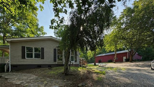 7911 Belton Bridge Road, Lula, GA 30554