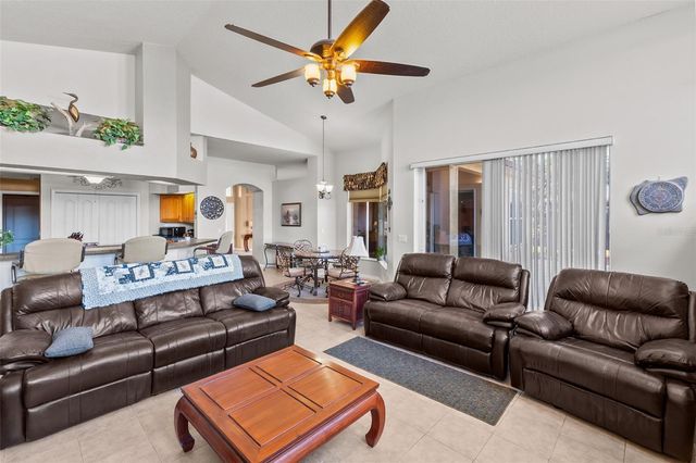 14206 MELOUGA PRESERVE TRAIL, Dover, FL 33527